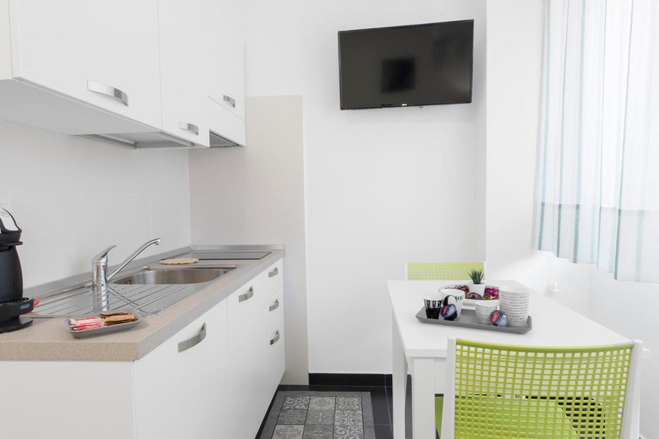 Acquaviva Apartments 나폴리 외부 사진